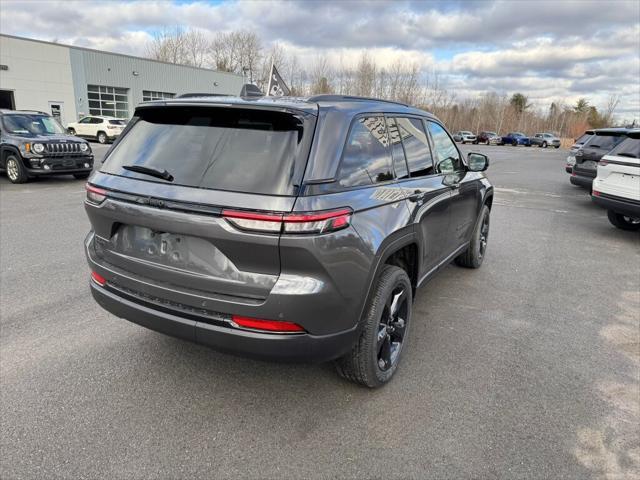 new 2025 Jeep Grand Cherokee car, priced at $48,175