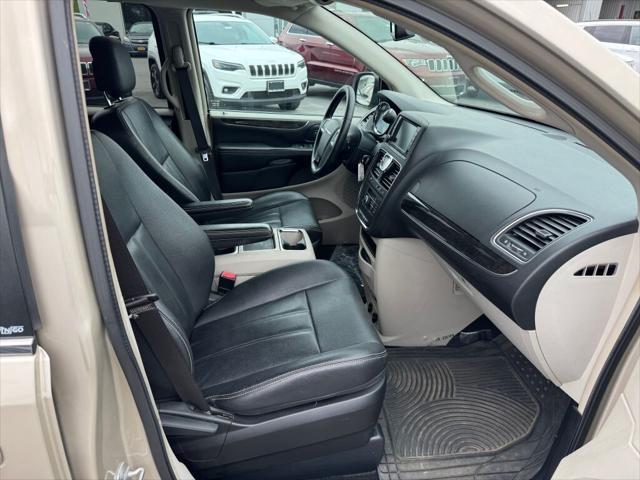 used 2014 Chrysler Town & Country car, priced at $8,995