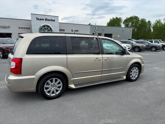 used 2014 Chrysler Town & Country car, priced at $8,995