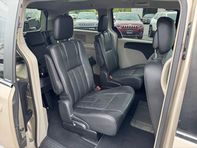 used 2014 Chrysler Town & Country car, priced at $8,995