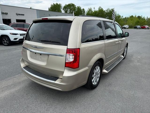 used 2014 Chrysler Town & Country car, priced at $8,995