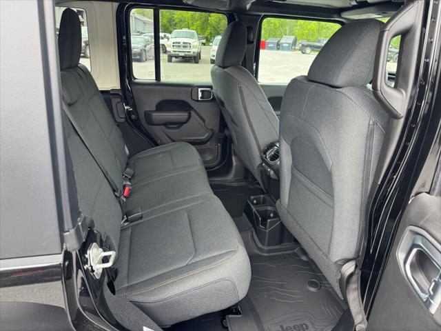 new 2025 Jeep Wrangler car, priced at $53,075