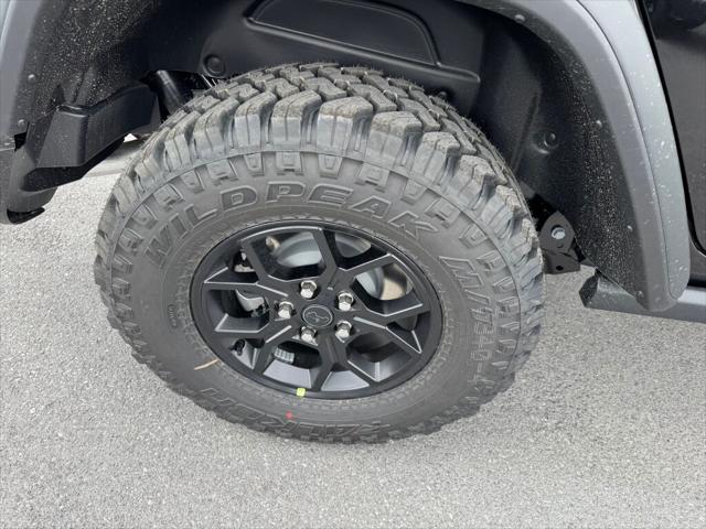 new 2025 Jeep Wrangler car, priced at $53,075