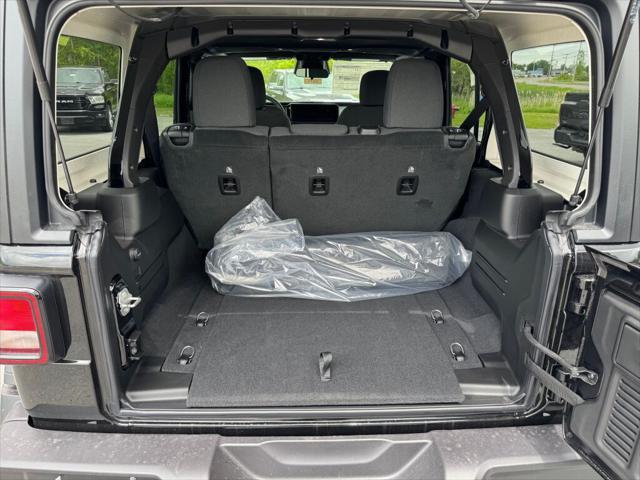 new 2025 Jeep Wrangler car, priced at $53,075