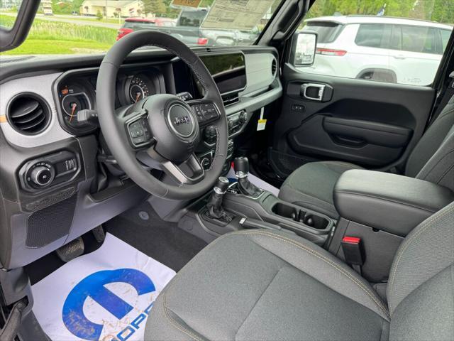 new 2025 Jeep Wrangler car, priced at $53,075