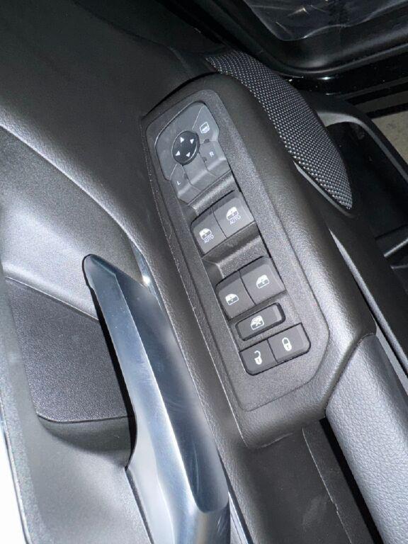new 2025 Ram 1500 car, priced at $63,540