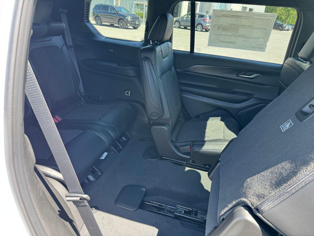 new 2025 Jeep Grand Cherokee L car, priced at $49,780