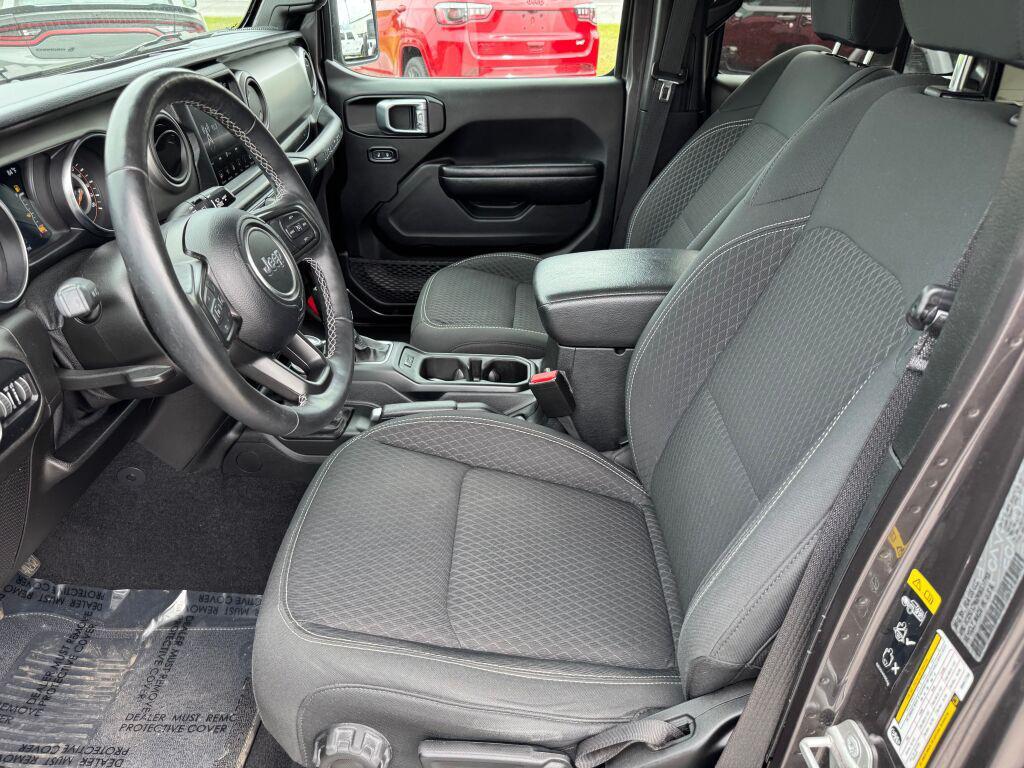 used 2021 Jeep Wrangler Unlimited car, priced at $34,995