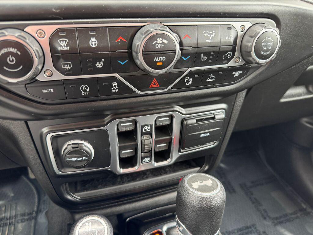 used 2021 Jeep Wrangler Unlimited car, priced at $34,995