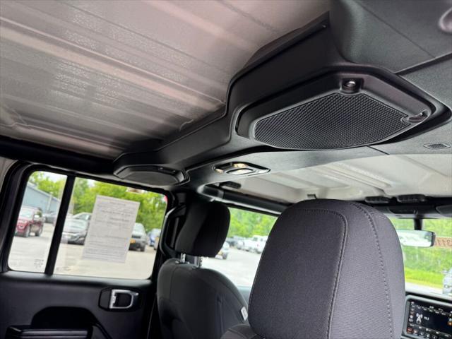 used 2021 Jeep Wrangler Unlimited car, priced at $34,995