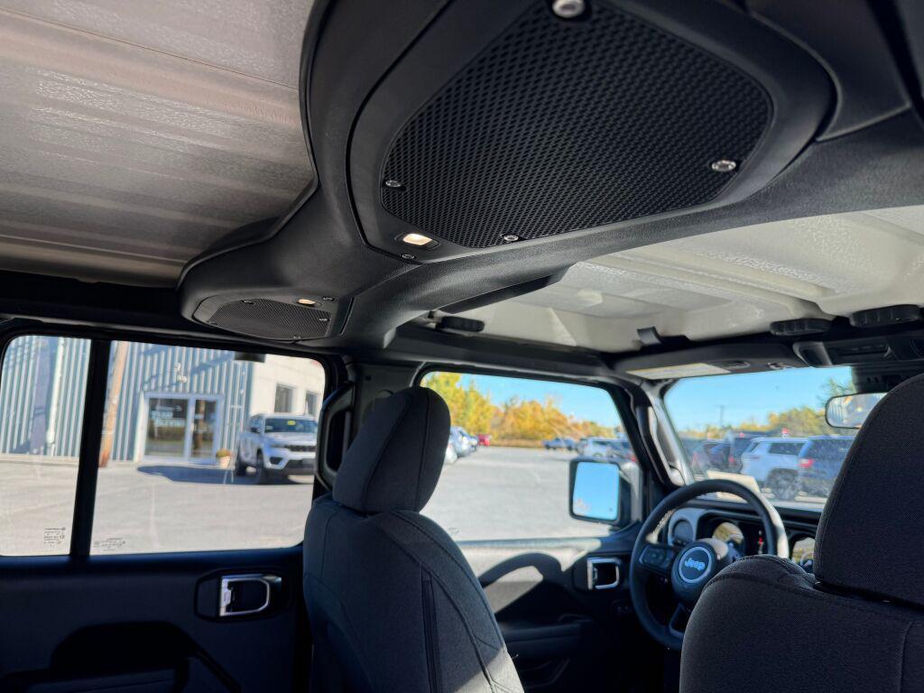 new 2026 Jeep Wrangler car, priced at $54,815