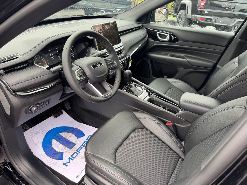 new 2025 Jeep Compass car, priced at $32,755