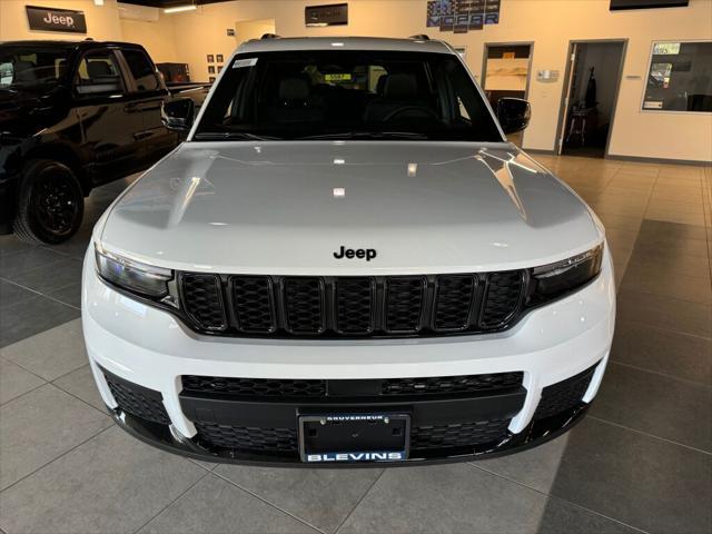 new 2025 Jeep Grand Cherokee L car, priced at $49,580