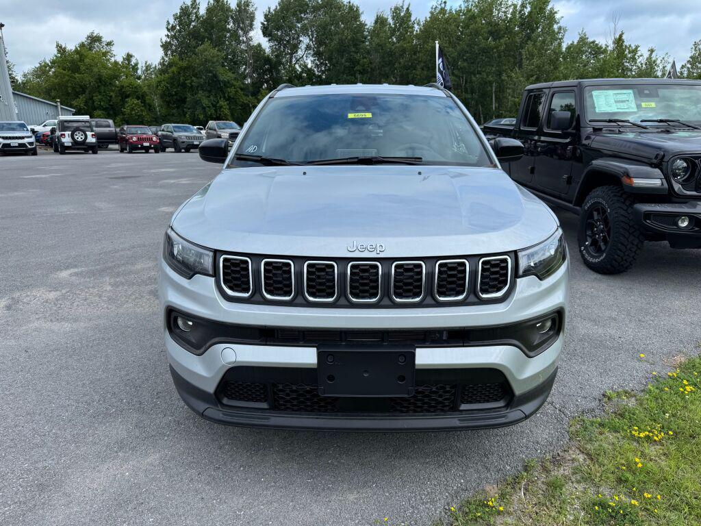 new 2025 Jeep Compass car, priced at $33,435