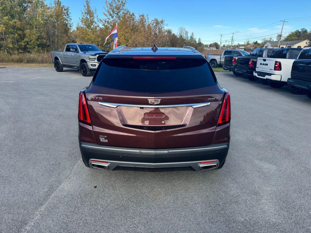 used 2022 Cadillac XT5 car, priced at $30,995