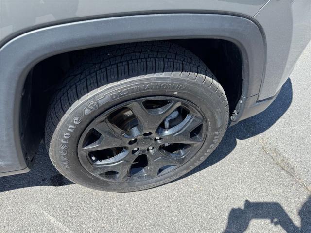 used 2022 Jeep Compass car, priced at $24,495