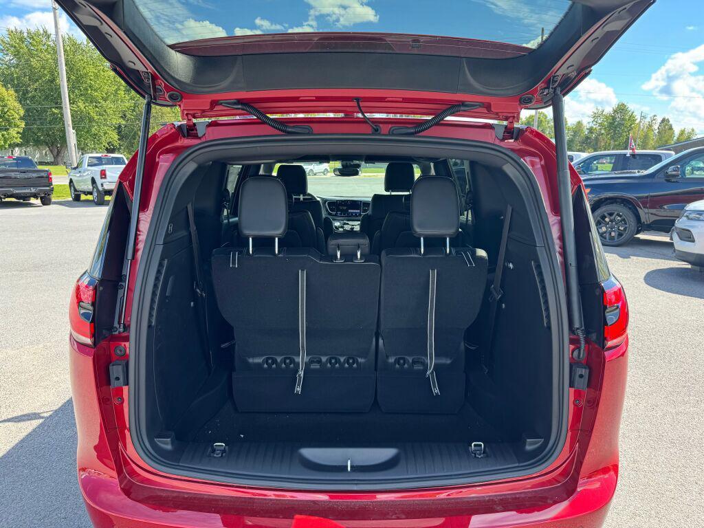 new 2026 Chrysler Pacifica car, priced at $47,950