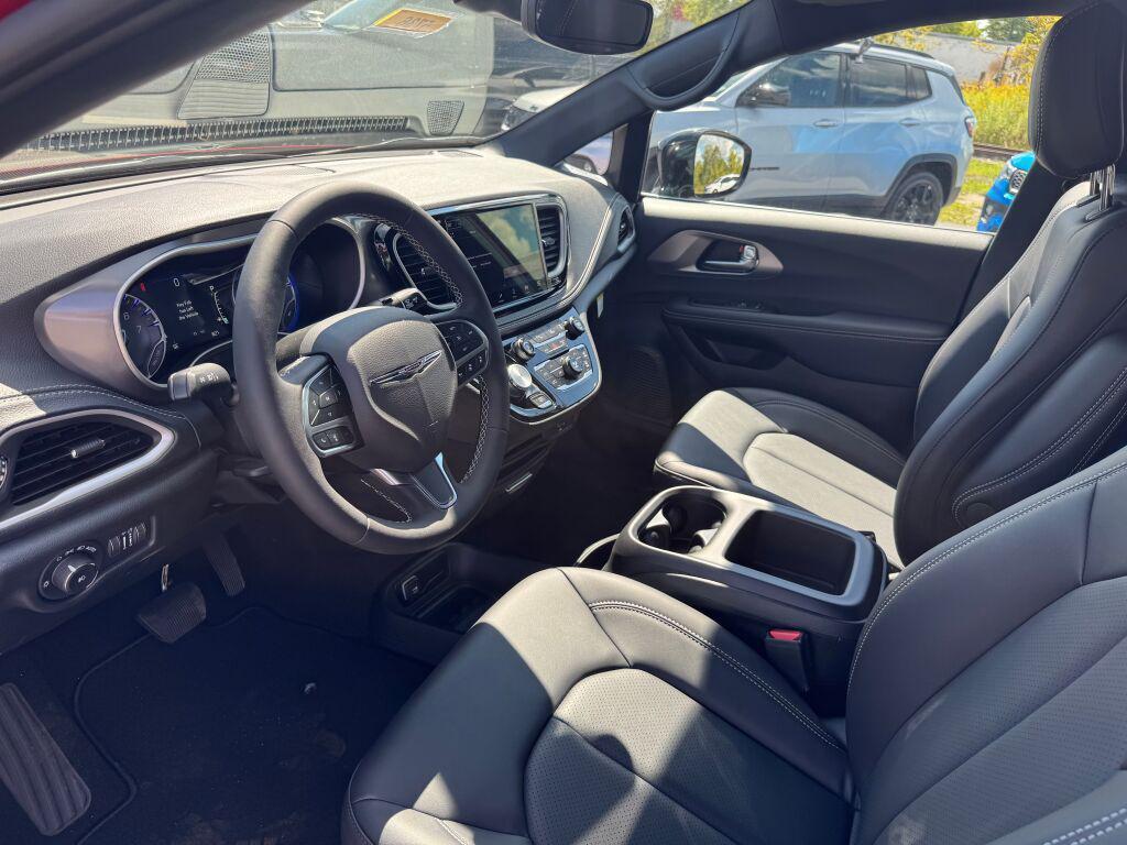 new 2026 Chrysler Pacifica car, priced at $47,950