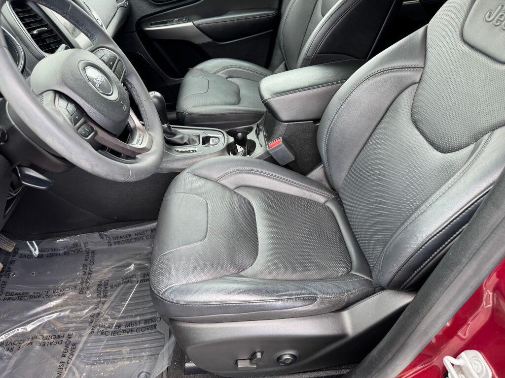 used 2021 Jeep Cherokee car, priced at $25,495