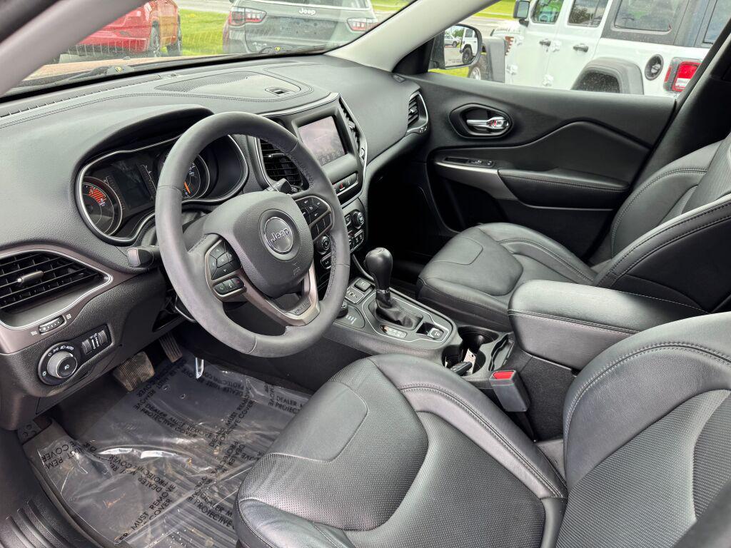 used 2021 Jeep Cherokee car, priced at $25,495