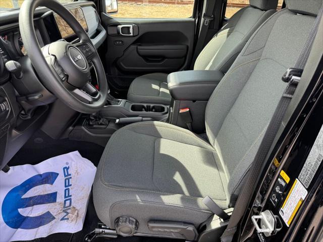 new 2025 Jeep Gladiator car, priced at $45,735