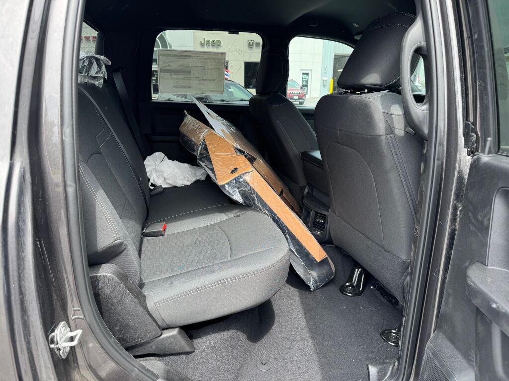 new 2025 Ram 2500 car, priced at $58,570