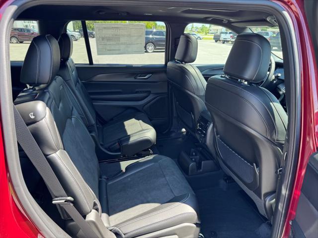 new 2025 Jeep Grand Cherokee L car, priced at $51,370