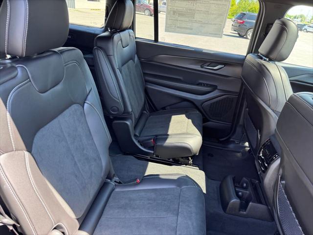 new 2025 Jeep Grand Cherokee L car, priced at $51,370