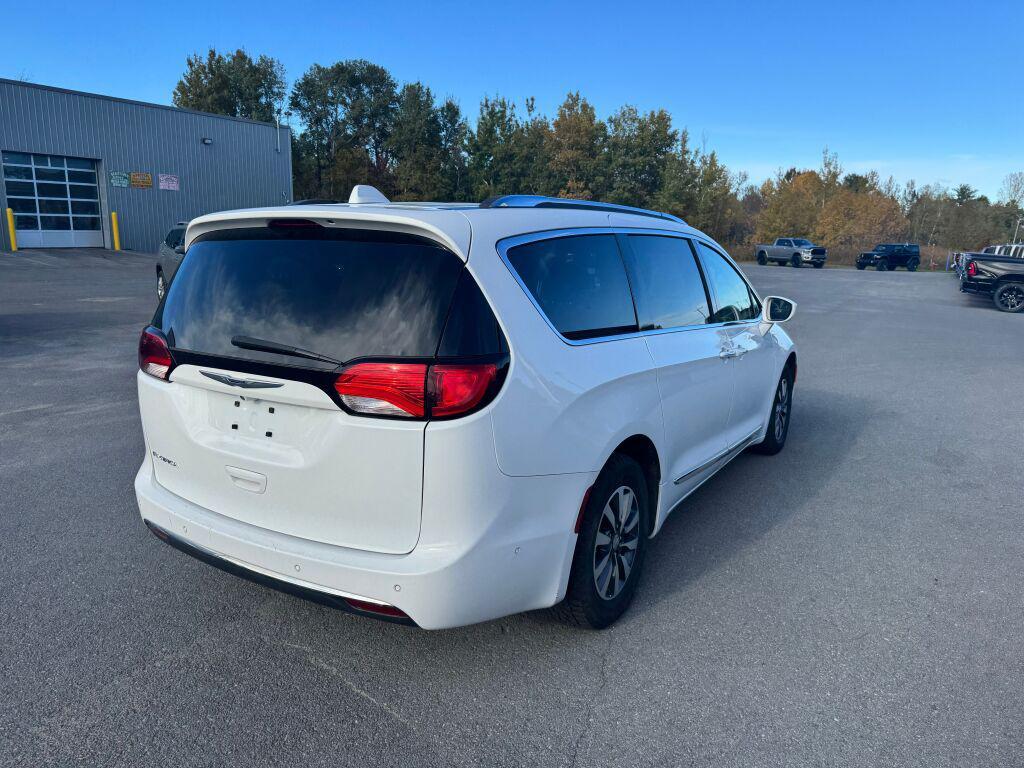 used 2020 Chrysler Pacifica car, priced at $23,995