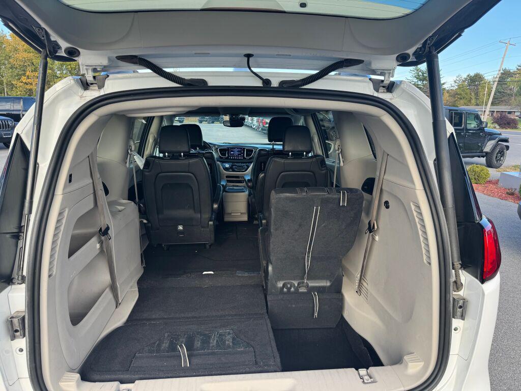 used 2020 Chrysler Pacifica car, priced at $23,995