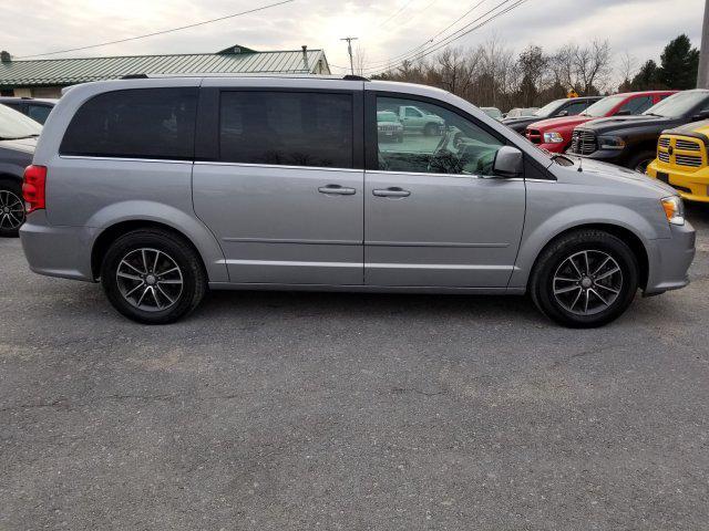 used 2017 Dodge Grand Caravan car