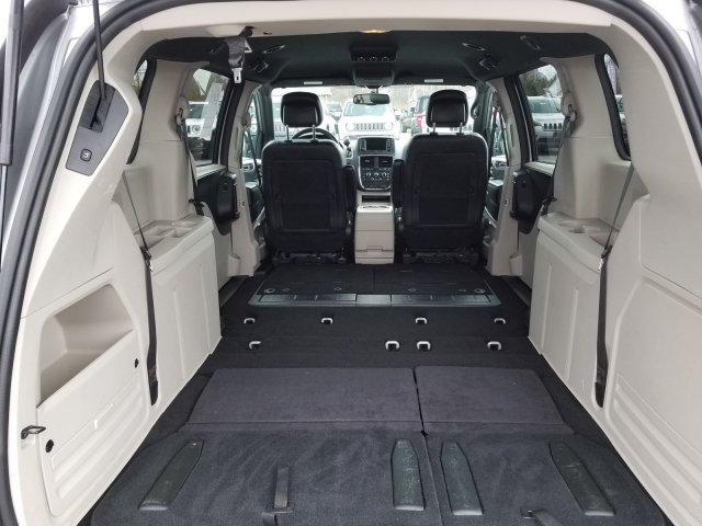 used 2017 Dodge Grand Caravan car