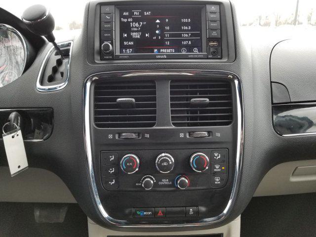 used 2017 Dodge Grand Caravan car