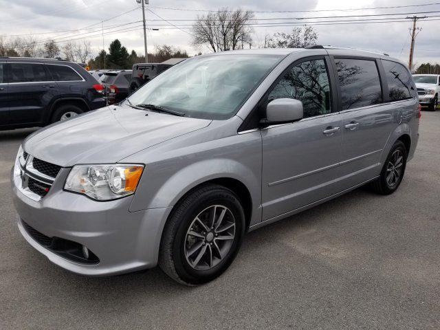 used 2017 Dodge Grand Caravan car