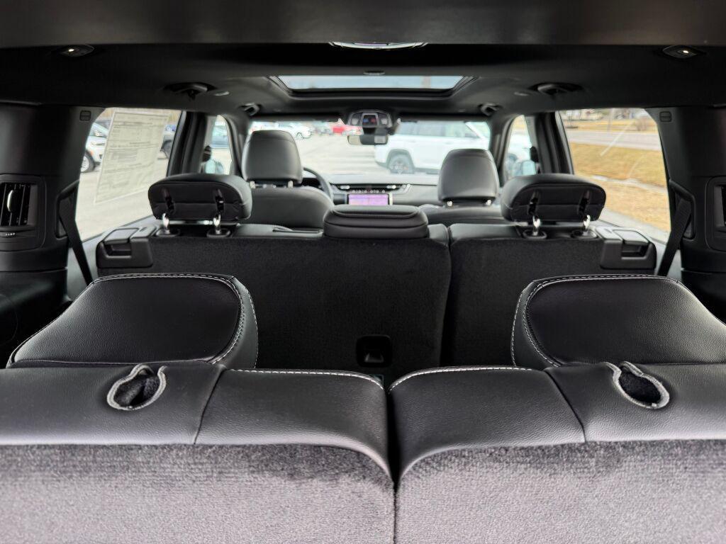 new 2025 Jeep Grand Cherokee L car, priced at $55,385