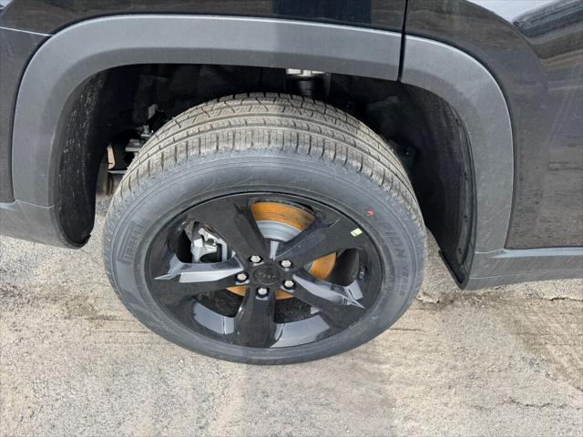 new 2025 Jeep Grand Cherokee L car, priced at $55,385