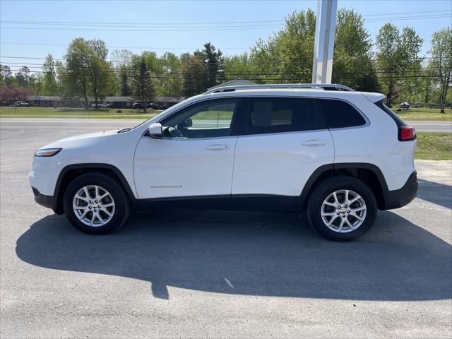 used 2017 Jeep Cherokee car, priced at $13,995