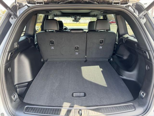 new 2025 Jeep Grand Cherokee car, priced at $49,810