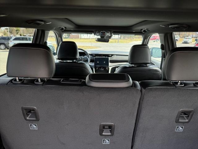 new 2025 Jeep Grand Cherokee car, priced at $49,810