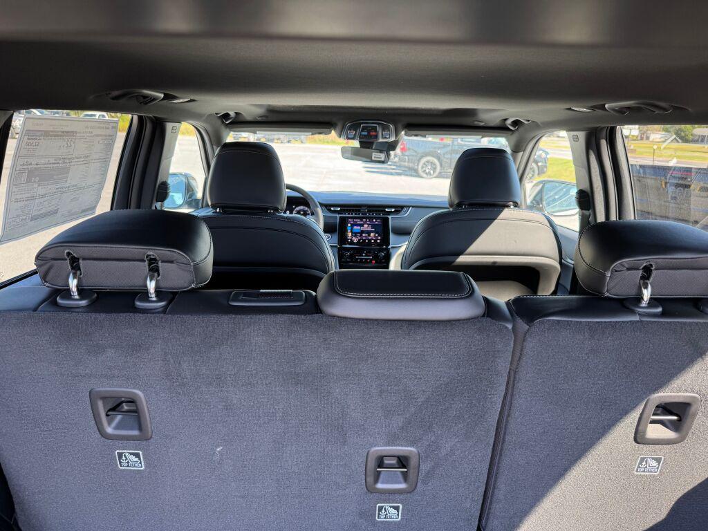 new 2025 Jeep Grand Cherokee car, priced at $47,780