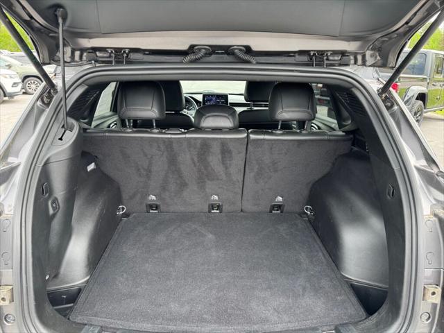 used 2022 Jeep Compass car, priced at $23,995