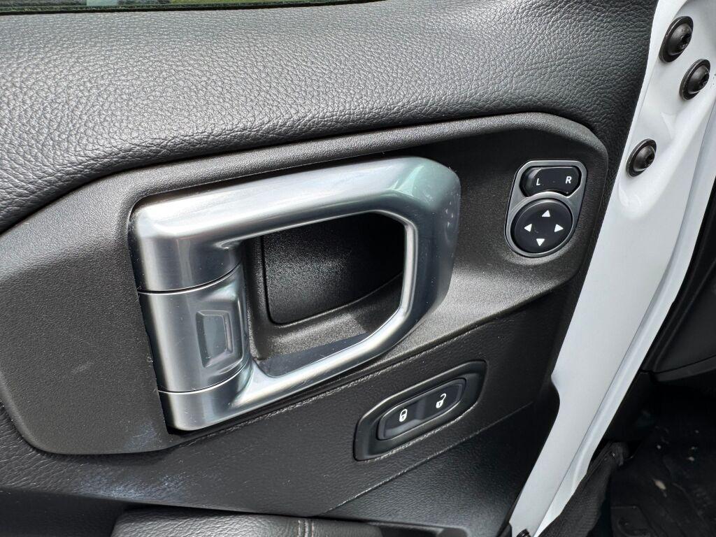 used 2021 Jeep Wrangler Unlimited car, priced at $37,995