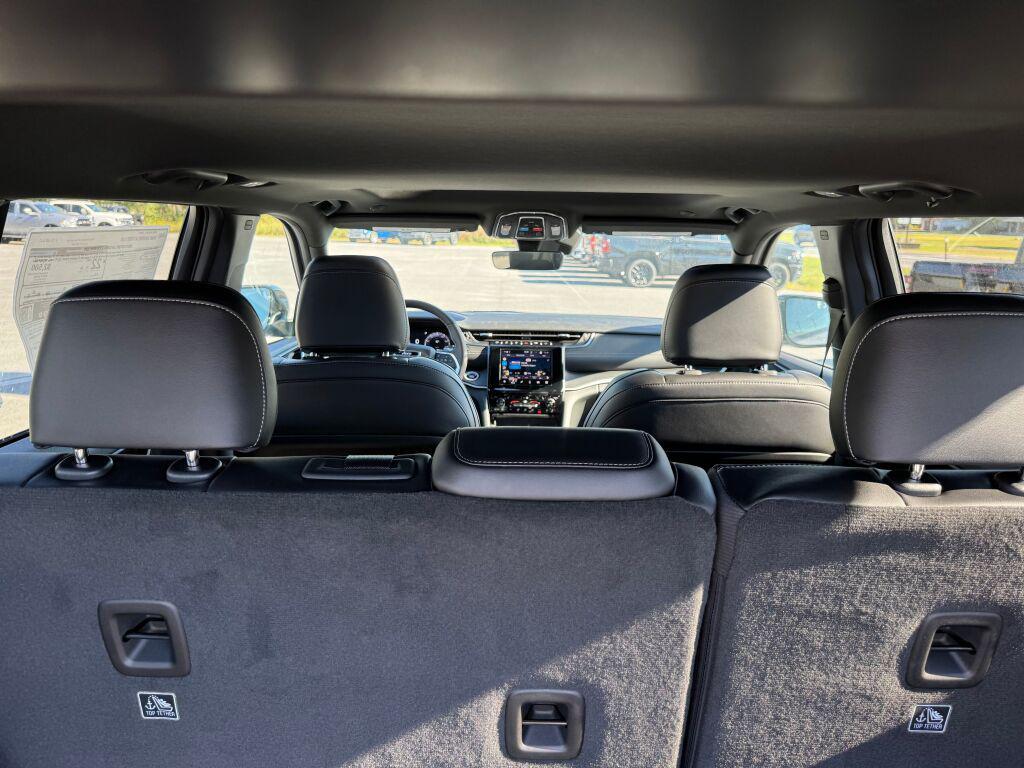 new 2025 Jeep Grand Cherokee car, priced at $48,375