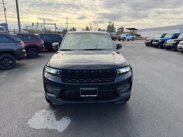 new 2025 Jeep Grand Cherokee car, priced at $48,175