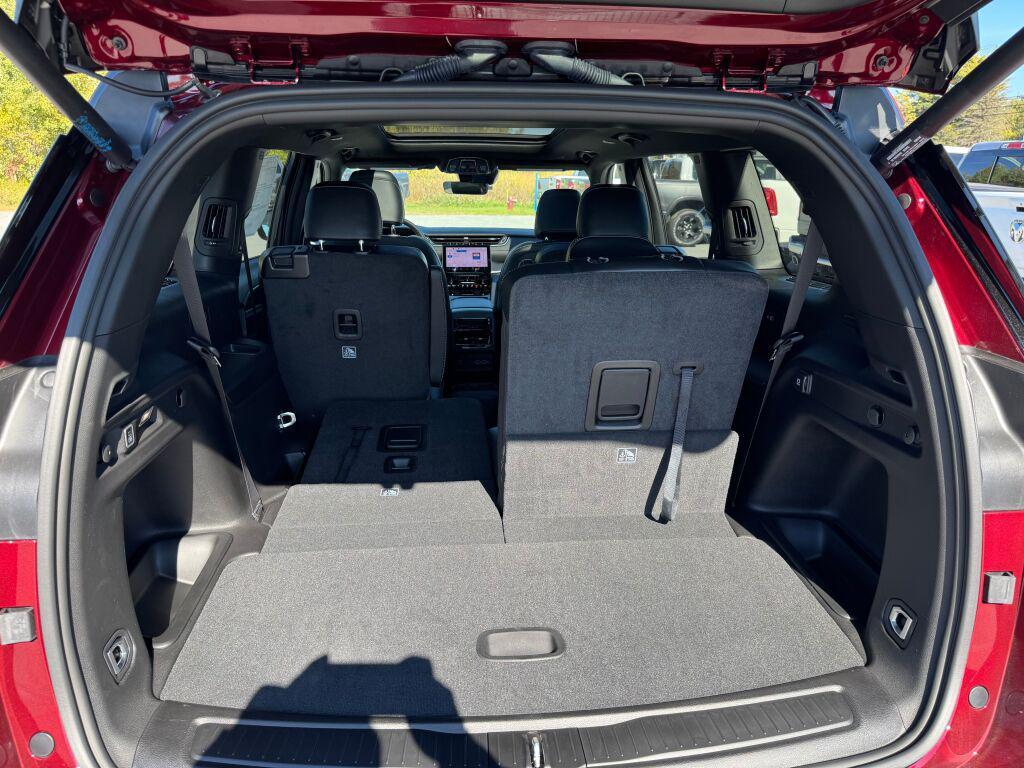 new 2025 Jeep Grand Cherokee L car, priced at $54,835