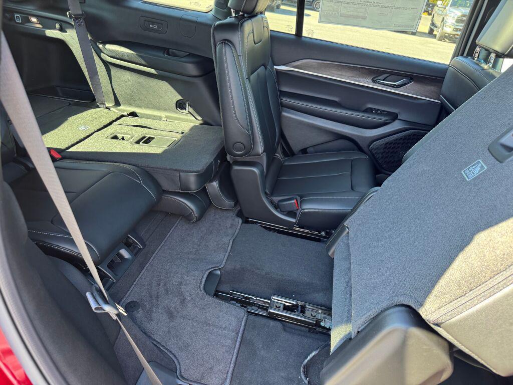 new 2025 Jeep Grand Cherokee L car, priced at $54,835