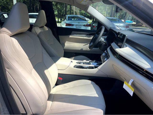 new 2025 INFINITI QX60 car, priced at $59,670