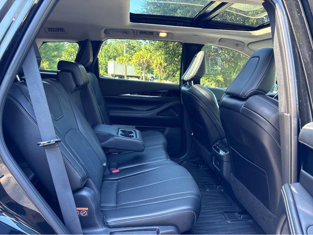 used 2025 INFINITI QX60 car, priced at $38,000