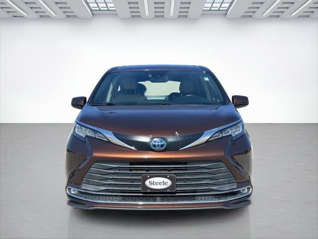 used 2021 Toyota Sienna car, priced at $28,987