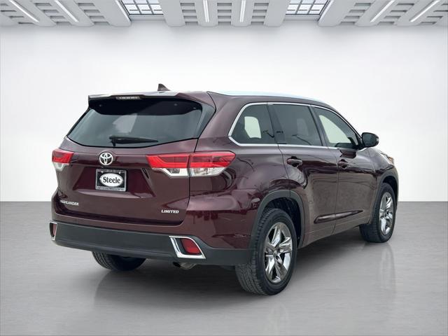 used 2019 Toyota Highlander car, priced at $24,992